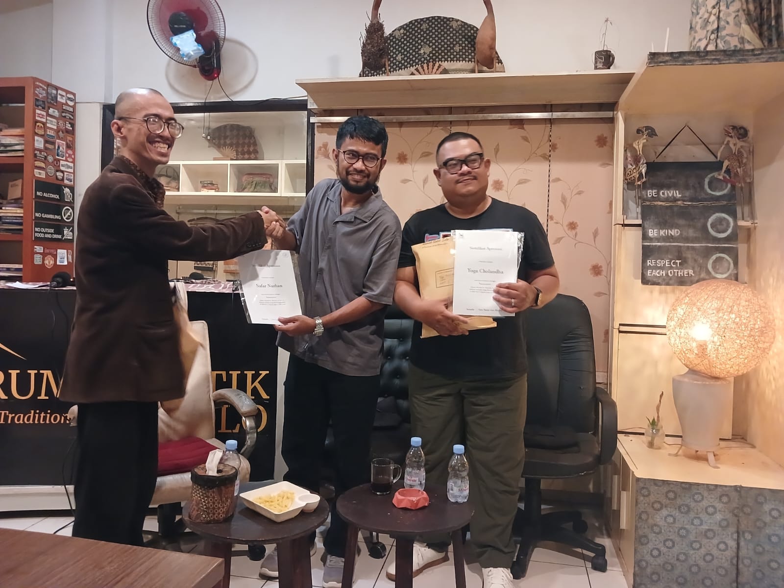 Menulis di Era AI: Tentang Teknologi, Pengalaman, dan Kebiasaan Membaca